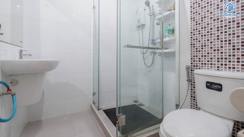 *****ทาวน์โฮมมือสอง ห้องมุม! ม.วิชั่นสมาร์ทไลฟ์ สถานีรถไฟฟ้าบางพลู-รัตนาธิเบศร์ 3 ชั้น เนื้อที่ 22.7 ตร.ว พร้อมฟังก์ชั่น 3 ห้องนอน 3 ห้องน้ำ 2 ที่จอดรถ บนพื้นที่ใช้สอย 135 ตร.ม. บ้านใหม่ สภาพดี แถมเฟอร์นิเจอร์ทั้งหลัง เข้าอยู่ได้ทันที การเดินทางสะดวกสบายเข้า-ออกได้หลายเส้นทาง ใกล้รถไฟฟ้าสาย สีม่วง "สถานีบางพลู"